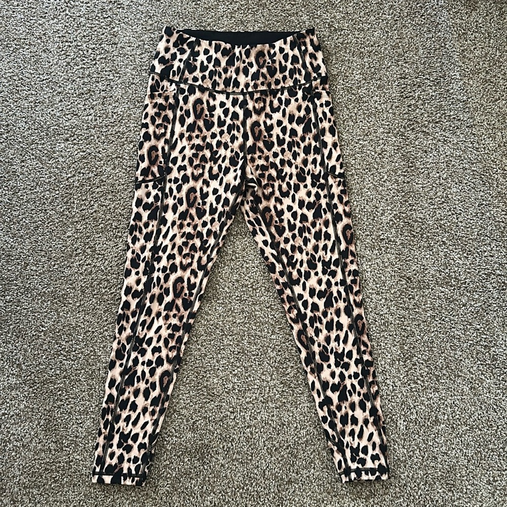 Victoria’s Secret - Animal Print Leggings- Women’s Size 8